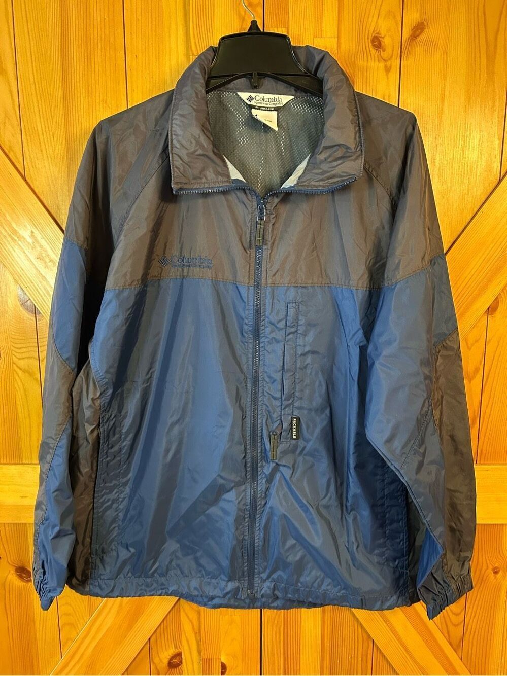 Columbia Men Size Large Blue Nylon Full Zip Packable Windstopper Jacket (0930)